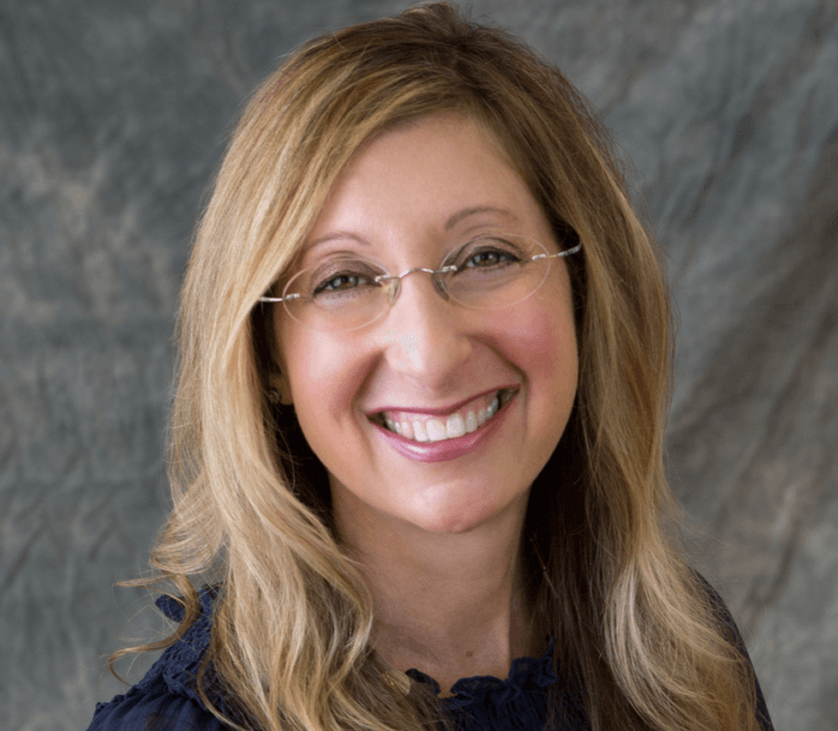 Rachel Steil profile image